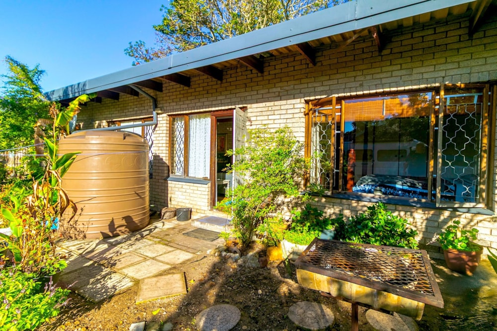 House for sale in Kingfisher Creek - 1SH1703449