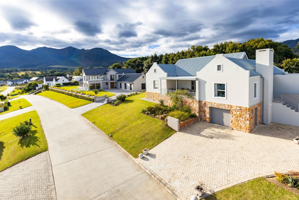 House for sale in Mont Fleur Mountain Estate - GEO1706011 House for sale in Mont Fleur Mountain Estate - GEO1706011