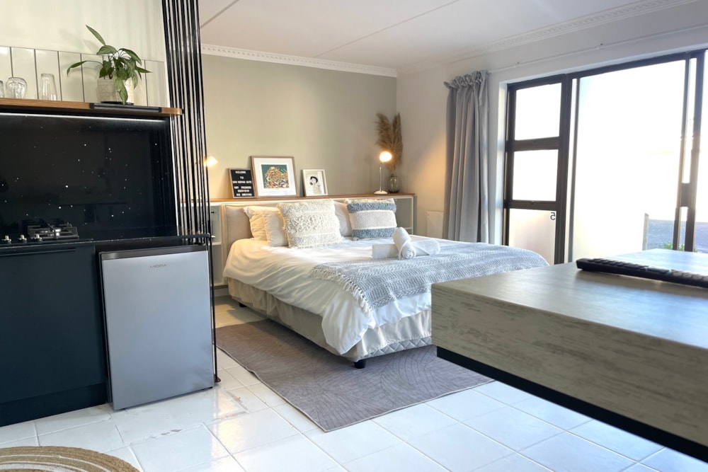 Bachelor apartment sold in Bloubergrant - 1TV1704017 Bachelor apartment sold in Bloubergrant - 1TV1704017