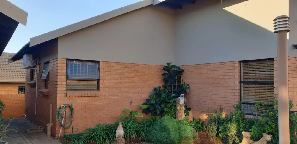 Townhouse for sale in Spitskop - 1BX1705523 Townhouse for sale in Spitskop - 1BX1705523