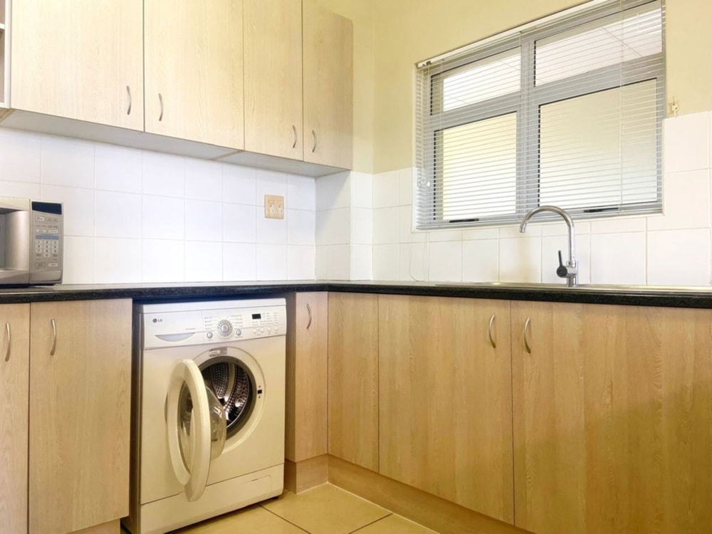 Apartment for sale in uMhlanga Ridge - 1ND1718098 Apartment for sale in uMhlanga Ridge - 1ND1718098