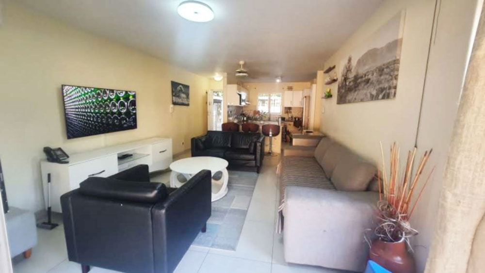 Apartment for sale in Sunningdale, uMhlanga - 1ND1705799