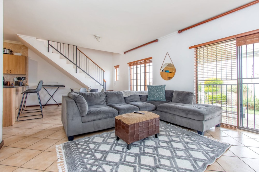 Townhouse for sale in Noordwyk - MR1706052 Townhouse for sale in Noordwyk - MR1706052