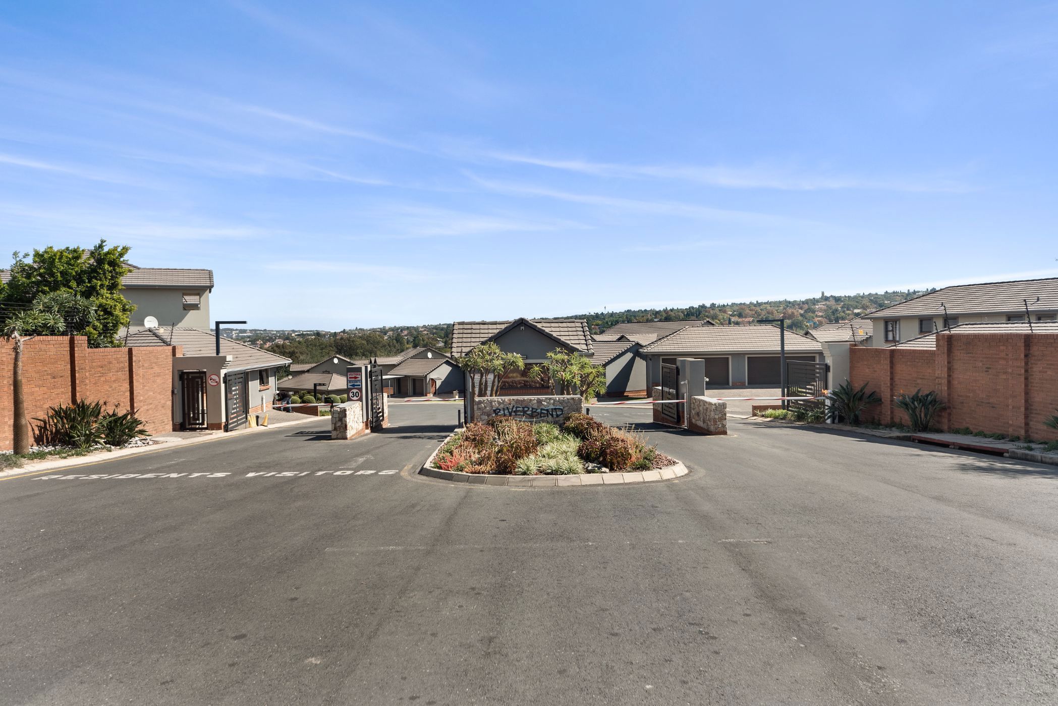 Apartment to rent in Kyalami Hills - MDL1743581