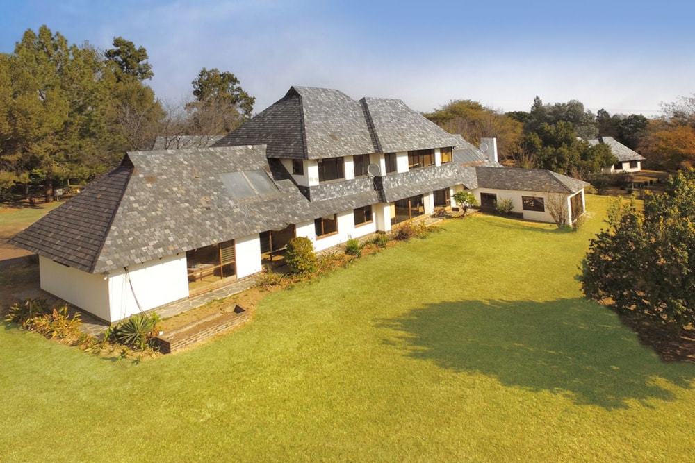 Double-storey house for sale in Kyalami AH - MR1703412