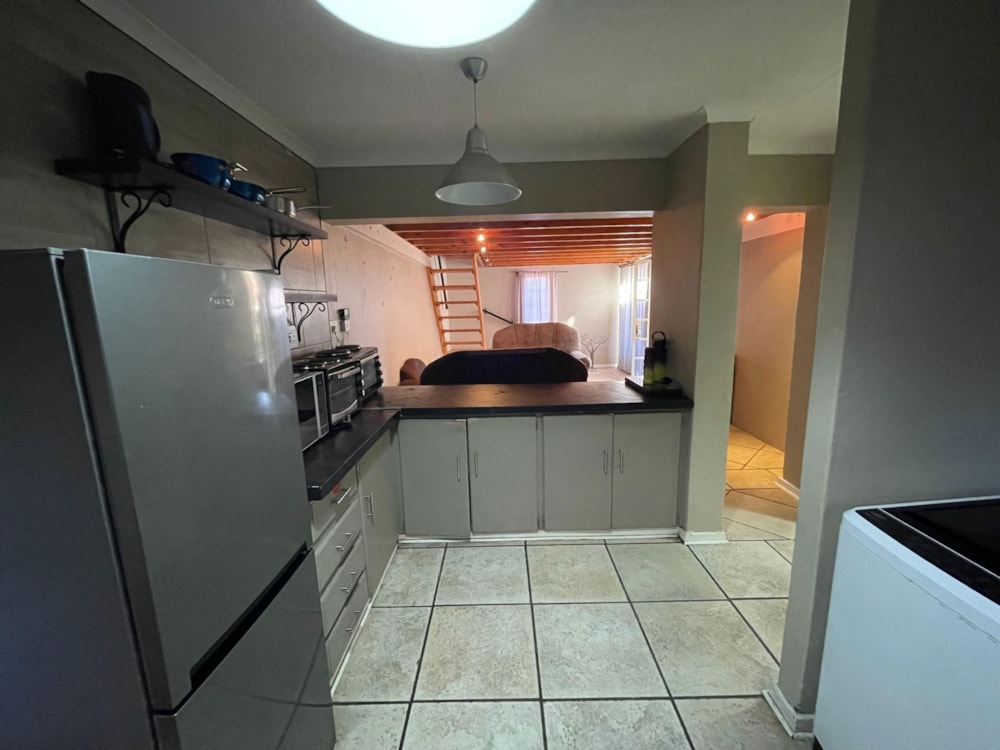 Townhouse for sale in Westdene, Bloemfontein - 1BX1704483