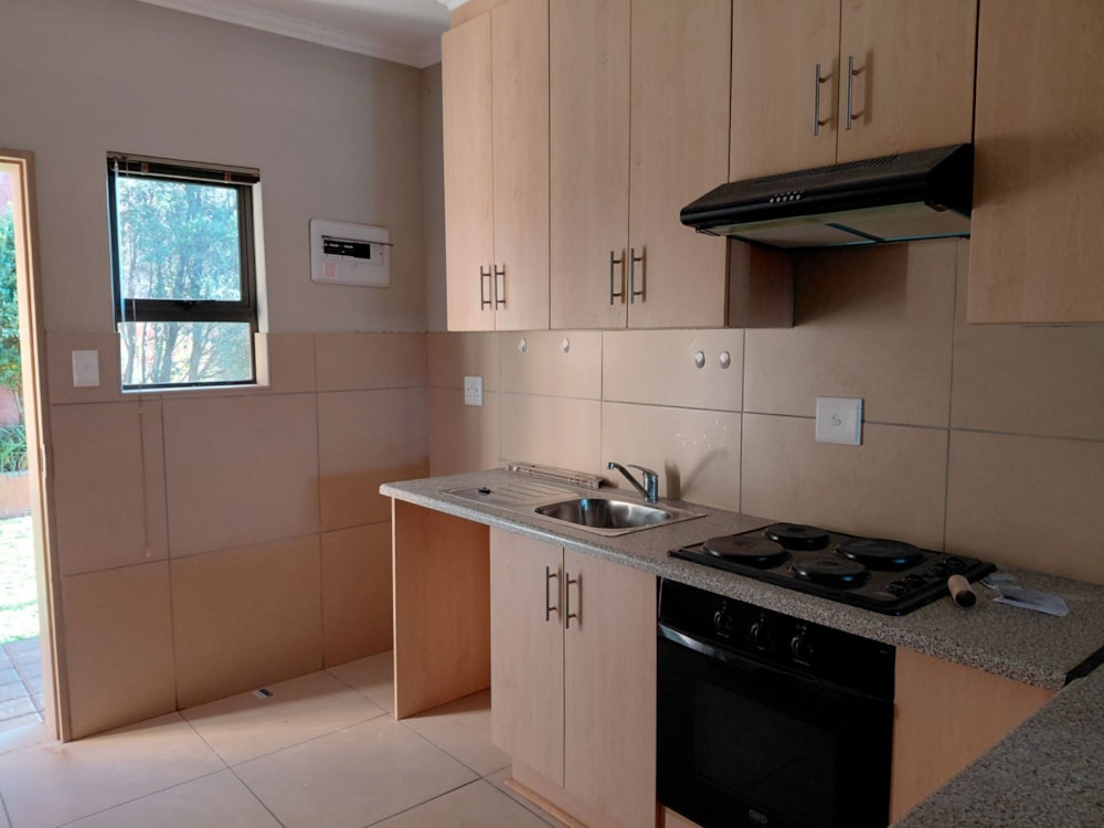 Apartment for sale in Spitskop - 1BX1705393 Apartment for sale in Spitskop - 1BX1705393