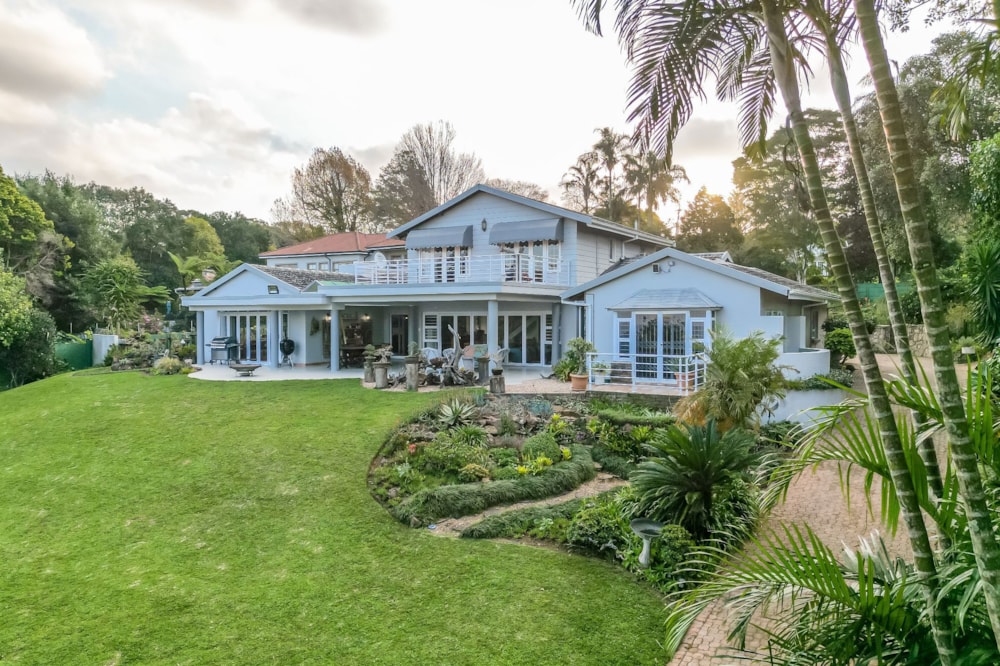 Double-storey house for sale in Kloof - 1KF1705325