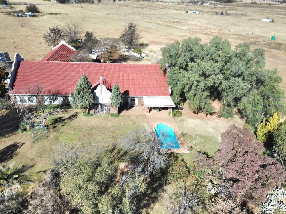 Smallholding for sale in Roodewal - 1BX1705201