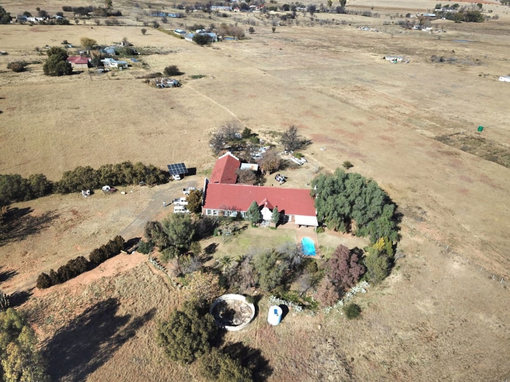 Smallholding for sale in Roodewal - 1BX1705201