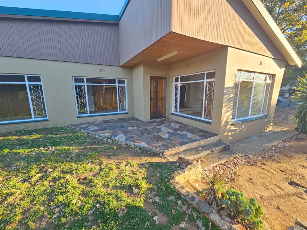 House sold in Uitsig, Bloemfontein - 1BX1704686 House sold in Uitsig, Bloemfontein - 1BX1704686