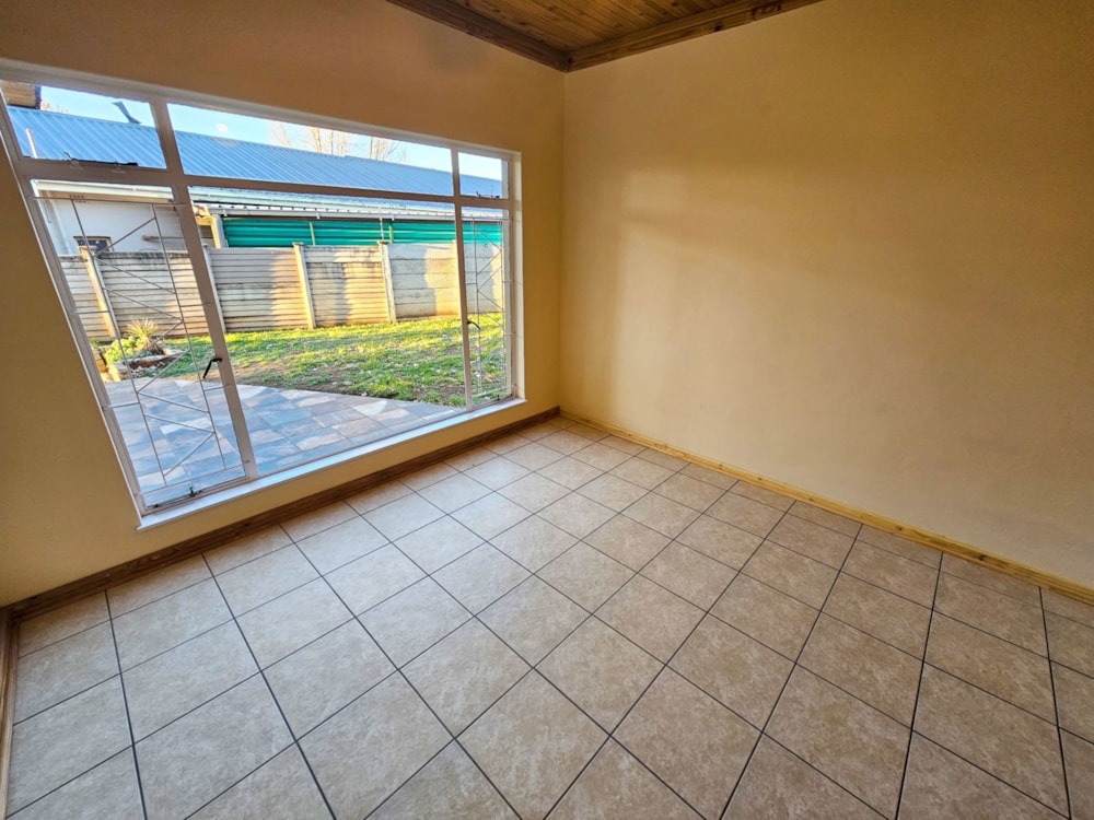 House for sale in Uitsig, Bloemfontein - 1BX1704686 House for sale in Uitsig, Bloemfontein - 1BX1704686