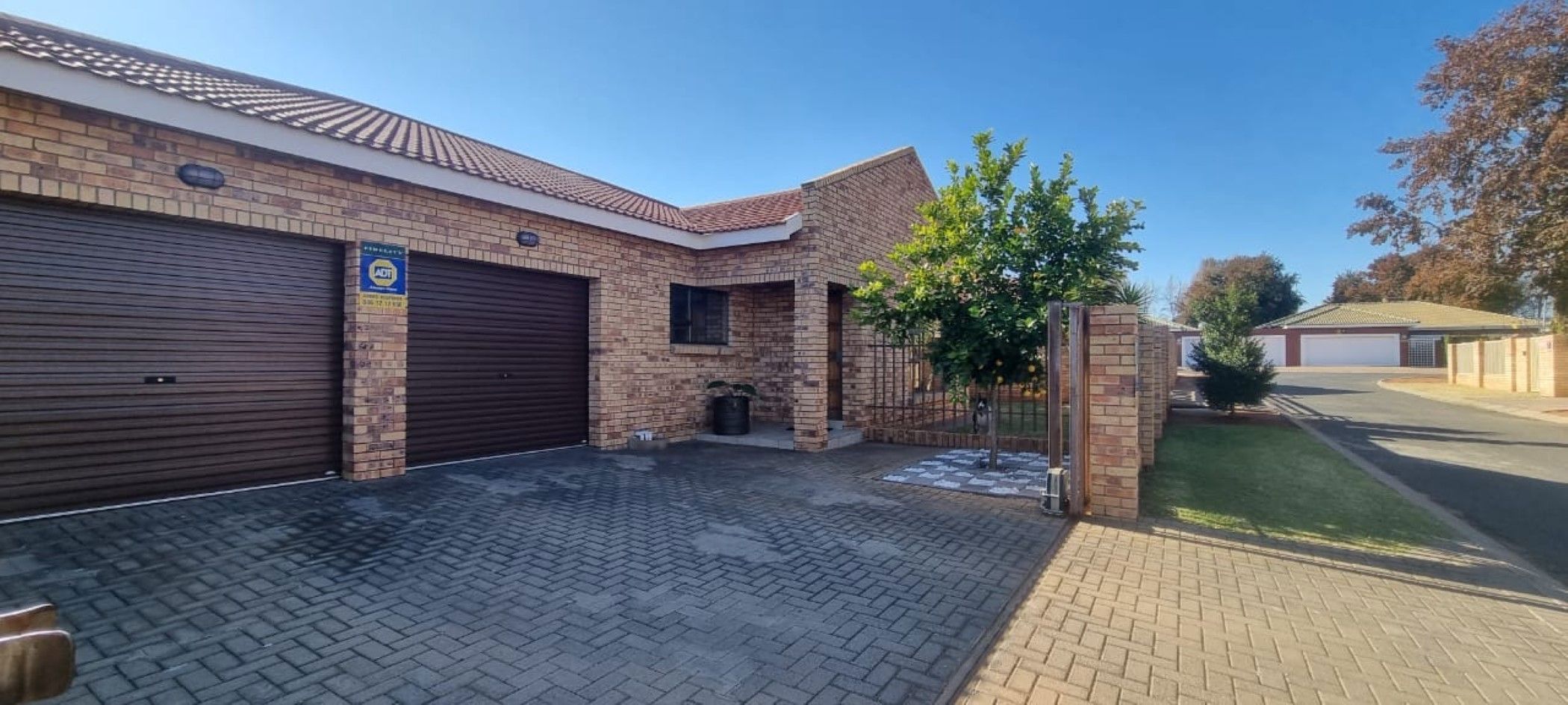 House sold in Hillcrest, Kimberley - 1KJ1706013