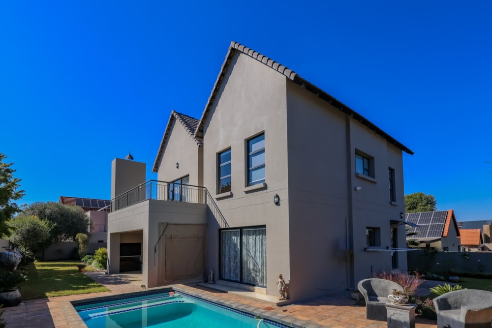 House for sale in Leloko Estate - 1HR1705132