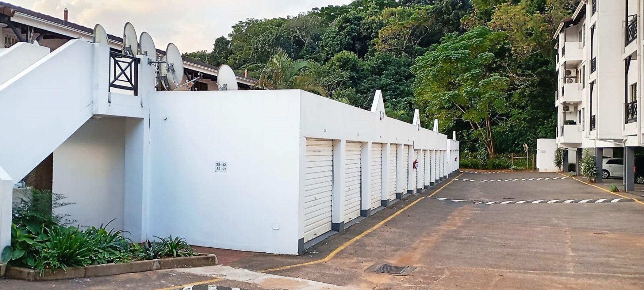 Apartment sold in Manor Gardens - 1DA1702783