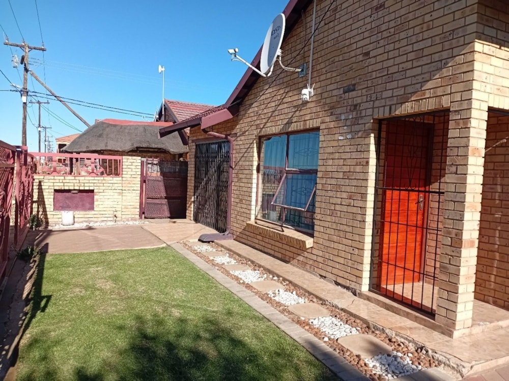 House for sale in Grasslands - 1BX1705048