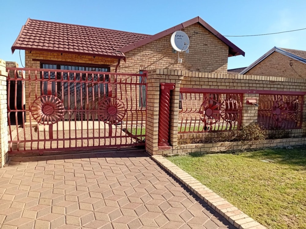 House for sale in Grasslands - 1BX1705048