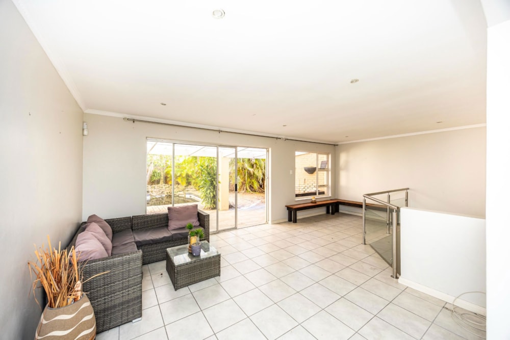 Townhouse sold in Beacon Bay - 1EZ1704446 Townhouse sold in Beacon Bay - 1EZ1704446