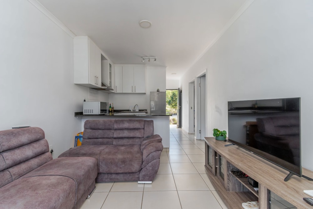 Apartment for sale in Waterfall, Upper Highway - 1KF1704581