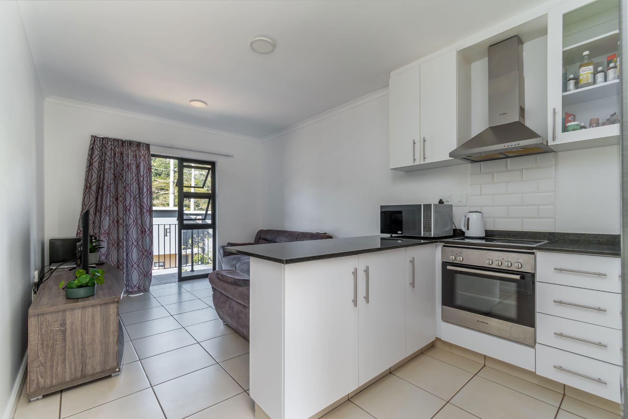 Apartment for sale in Waterfall, Upper Highway - 1KF1704581