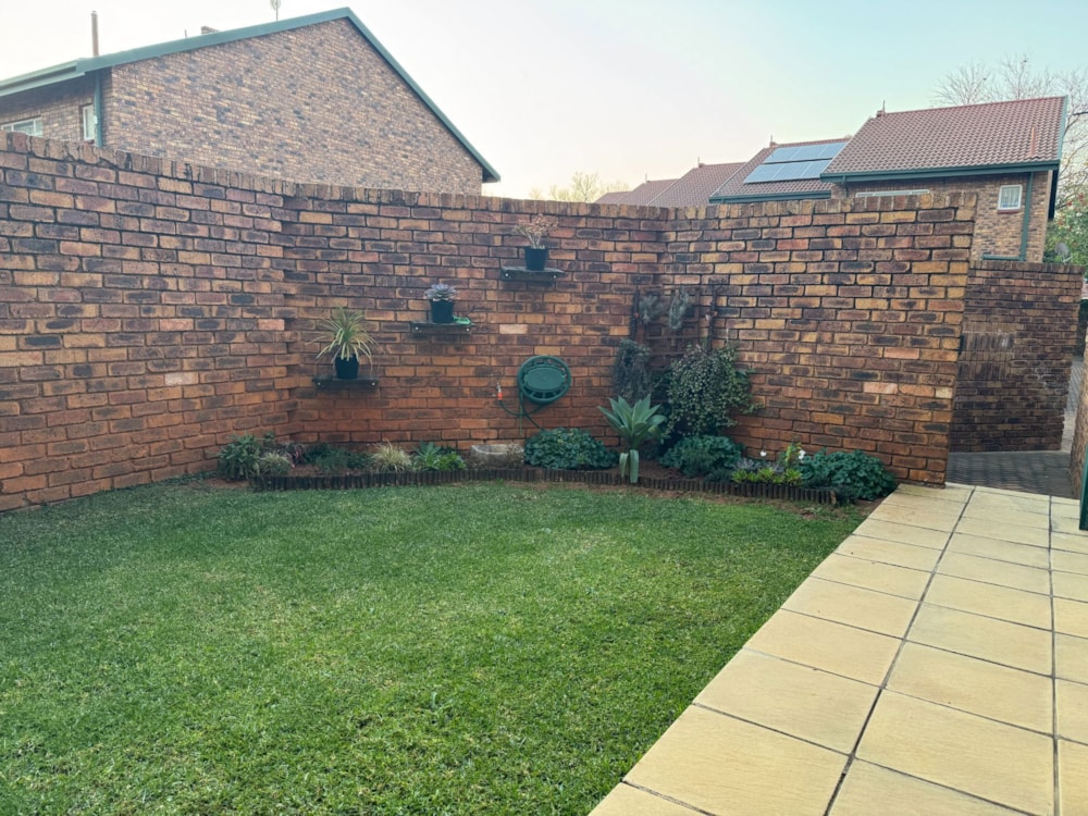 Double-storey apartment for sale in Heidelberg, Gauteng - 1SP1703760