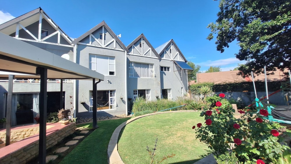 House for sale in La Provence - 1BTH1584843