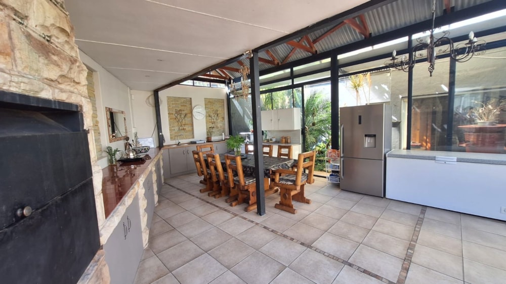 House for sale in La Provence - 1BTH1584843