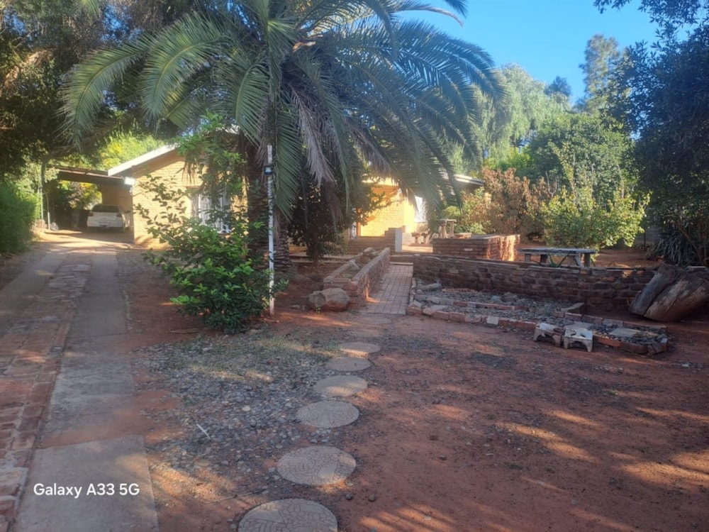 House for sale in Barkly West - 1KJ1702973 House for sale in Barkly West - 1KJ1702973