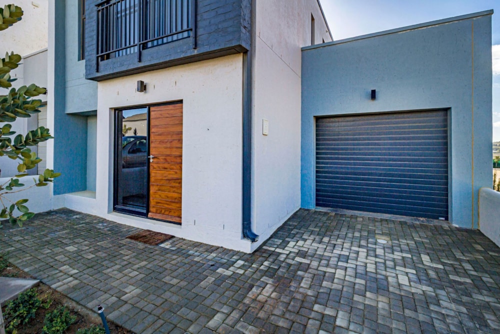 Townhouse let in Newinbosch - STL1702221 Townhouse let in Newinbosch - STL1702221