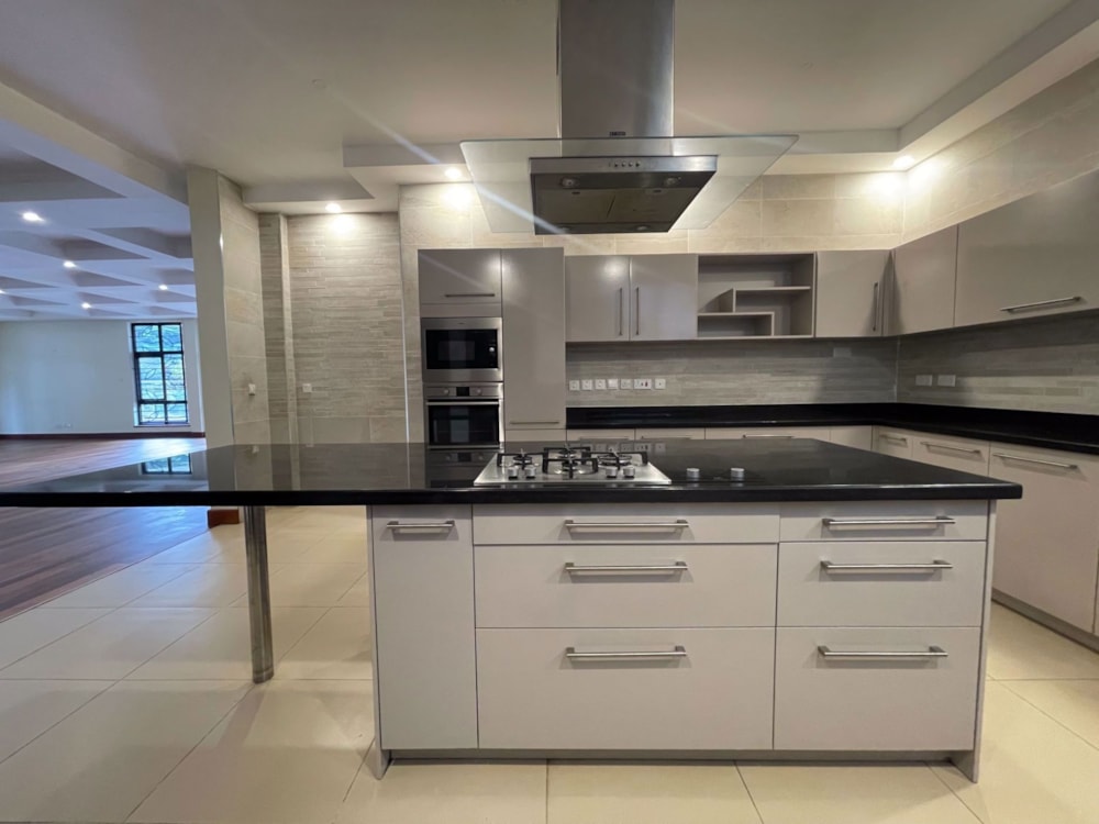 Apartment for sale in General Mathenge , Kenya - 3KE1704620