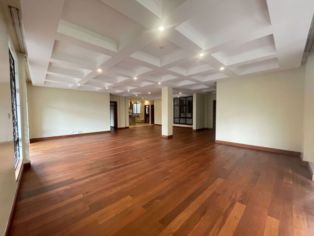 Apartment for sale in General Mathenge , Kenya - 3KE1704620