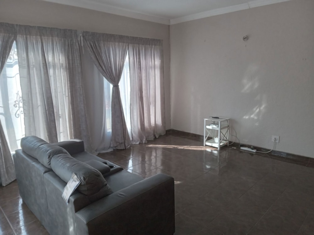 House sold in Fairleigh - 1NW1614471 House sold in Fairleigh - 1NW1614471