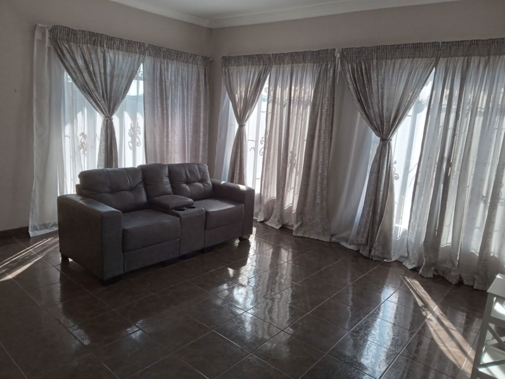 House sold in Fairleigh - 1NW1614471 House sold in Fairleigh - 1NW1614471