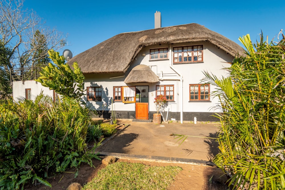 House sold in Waterfall, Upper Highway - 1KF1703900 House sold in Waterfall, Upper Highway - 1KF1703900