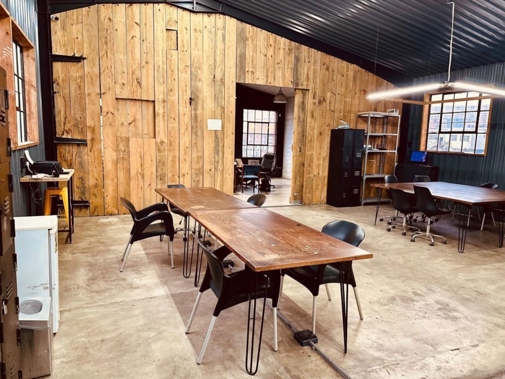 Commercial office to rent in Morningside, Durban - 1DA1628681