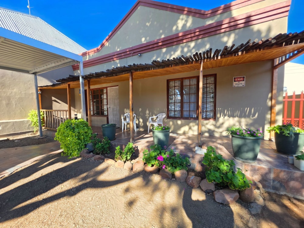 House for sale in Cradock - 1KK1702953 House for sale in Cradock - 1KK1702953