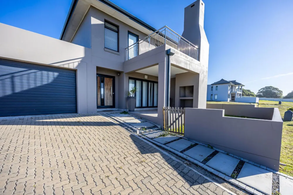 House for sale in Kidds Beach - 1EZ1704206 House for sale in Kidds Beach - 1EZ1704206