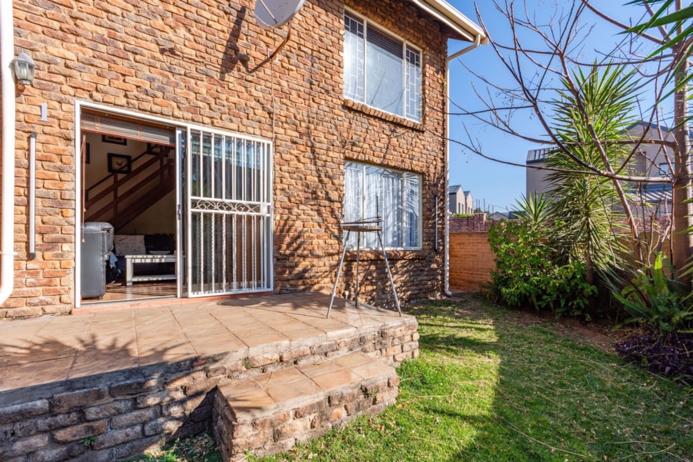 Townhouse for sale in Glen Marais - KTP1674994