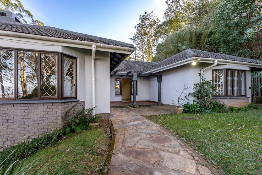 House for sale in Kloof - 1KF1703268