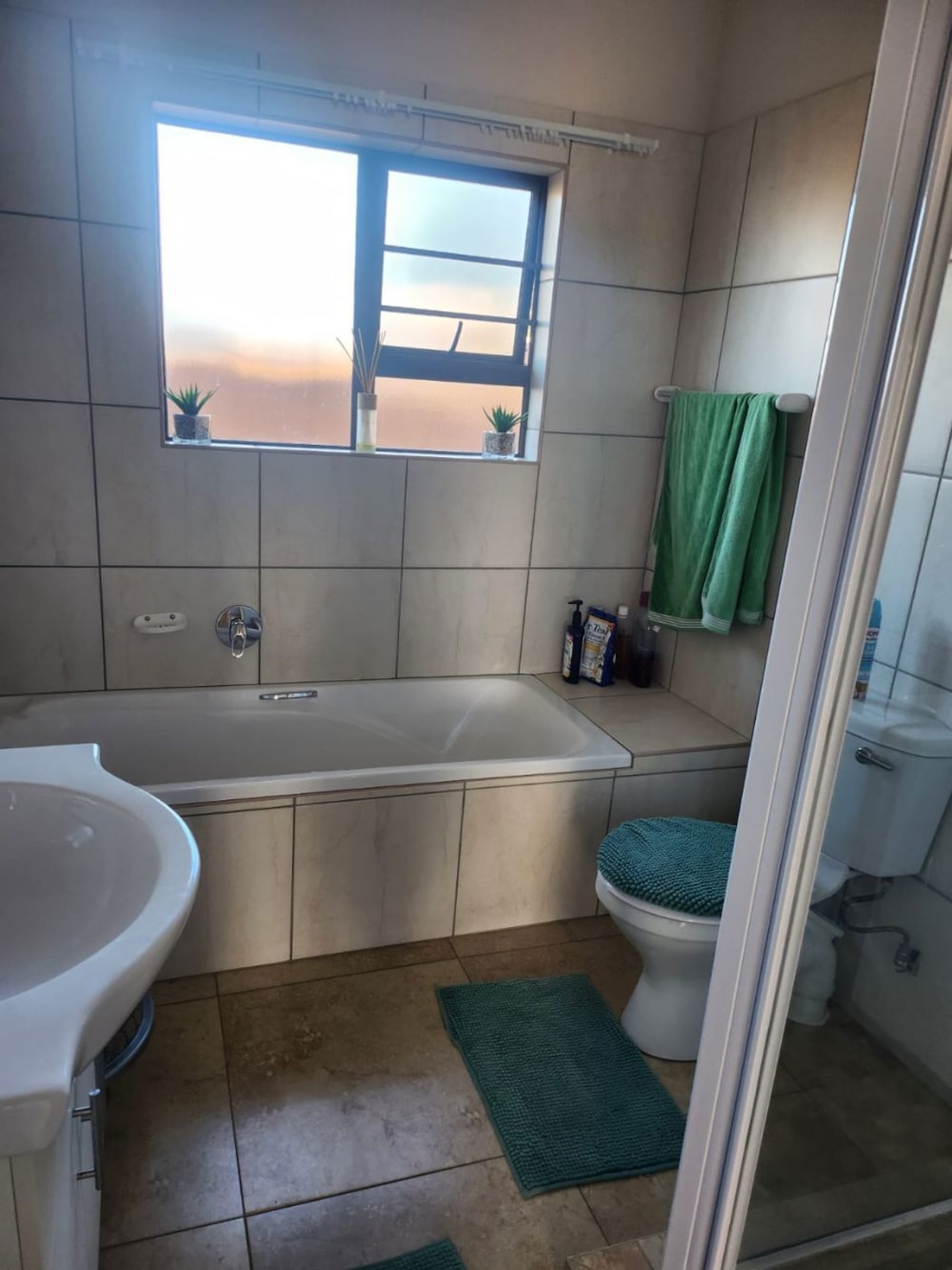 House let in Hillcrest, Kimberley - 1KJ1704433 House let in Hillcrest, Kimberley - 1KJ1704433