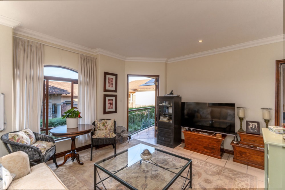 House for sale in Le Domaine Estate - 1KF1704616