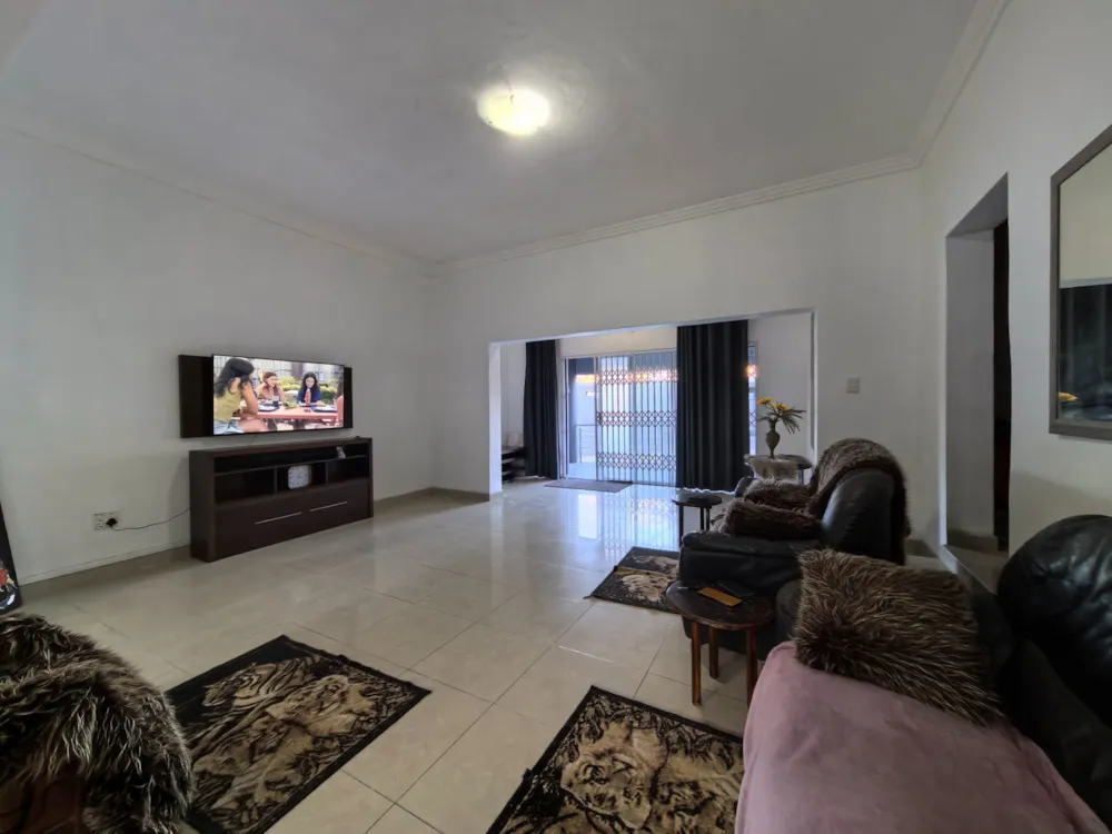 House for sale in Umtentweni - 1PSH1746114