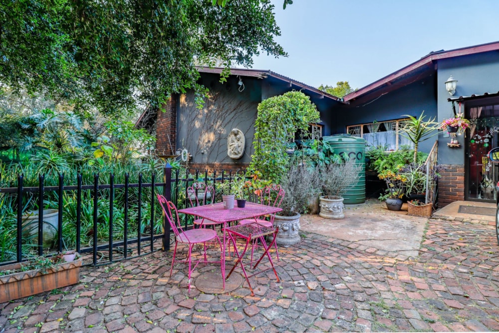 House for sale in Lyttelton Manor - CN1701245