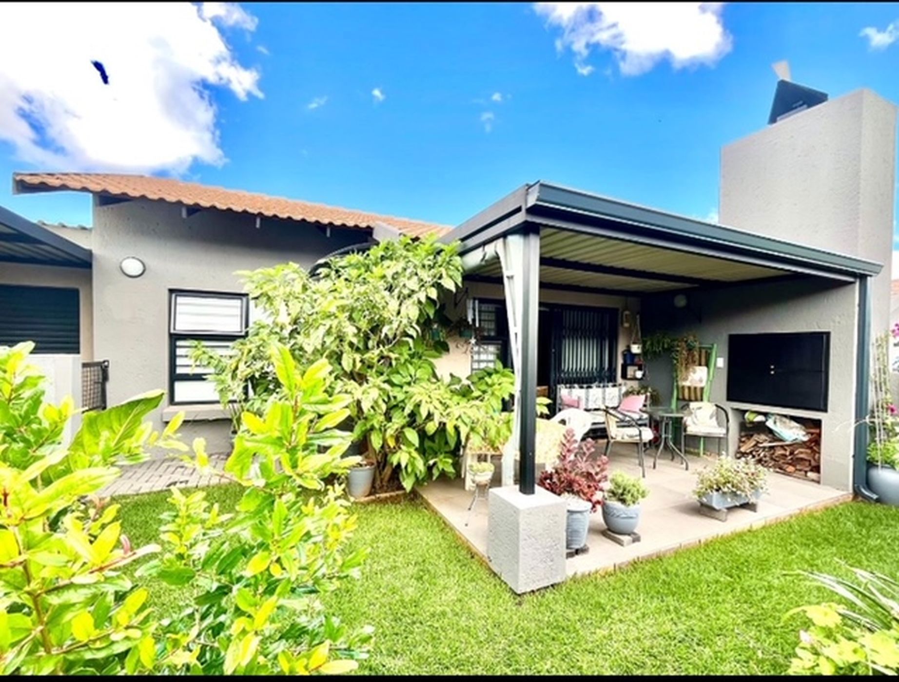 Townhouse for sale in Groenvlei, Bloemfontein - 1BX1704814