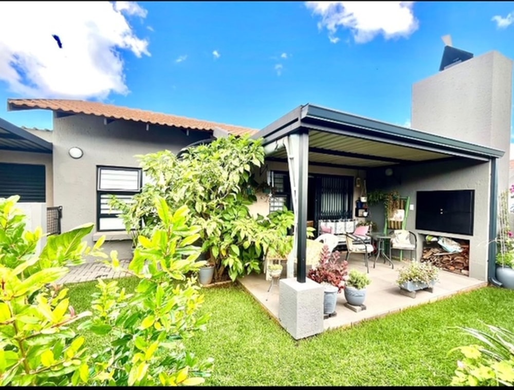 Townhouse for sale in Groenvlei, Bloemfontein - 1BX1704814