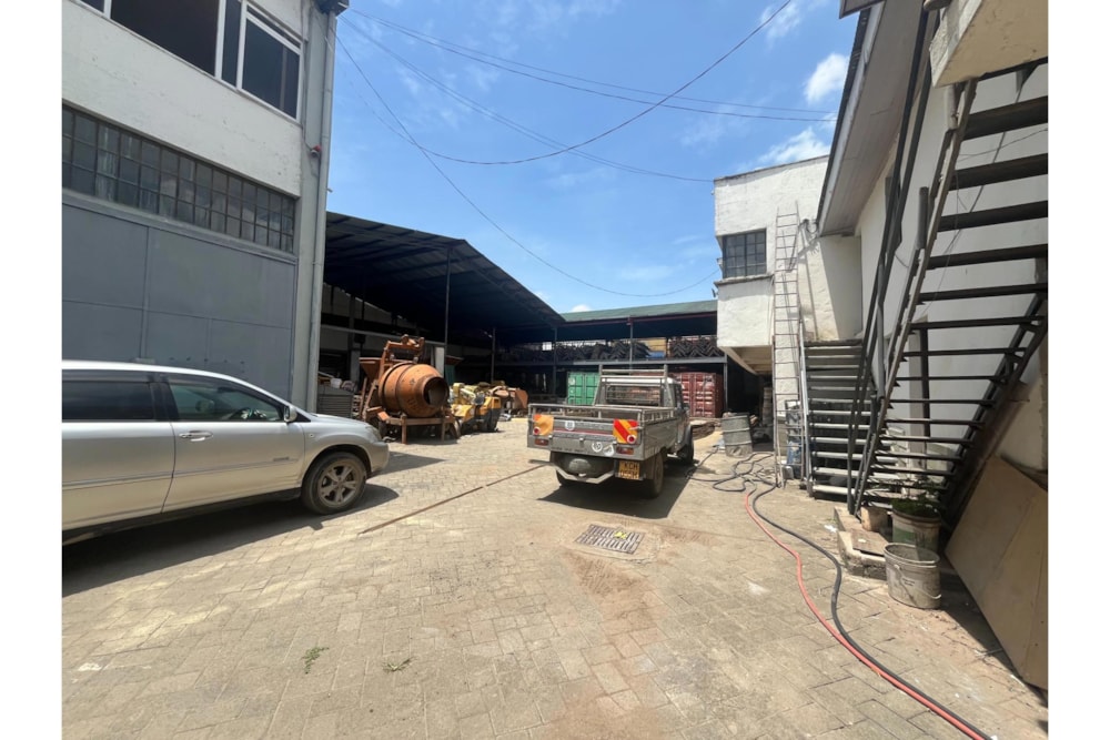 Commercial industrial property for sale in Mombasa Road, Kenya - 3KE1704049 Commercial industrial property for sale in Mombasa Road, Kenya - 3KE1704049