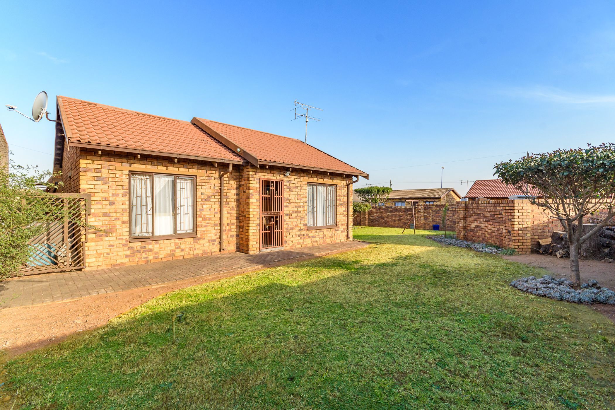 House for sale in Etwatwa - EN1703552