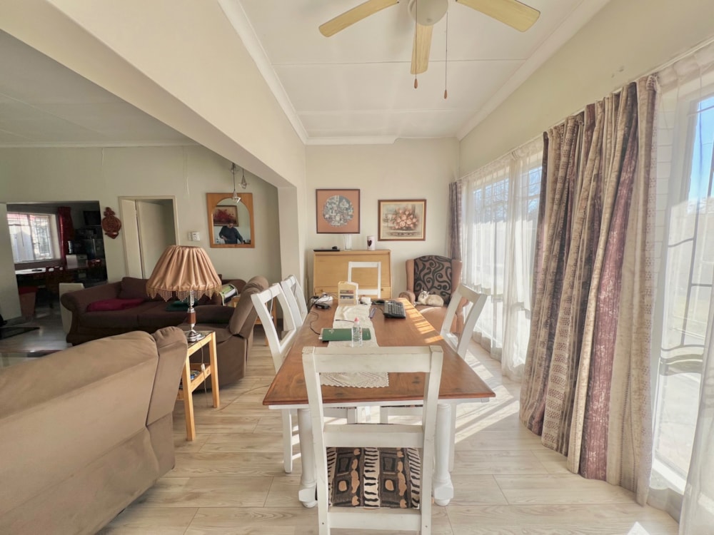 House for sale in Erasmus - PRN1705707