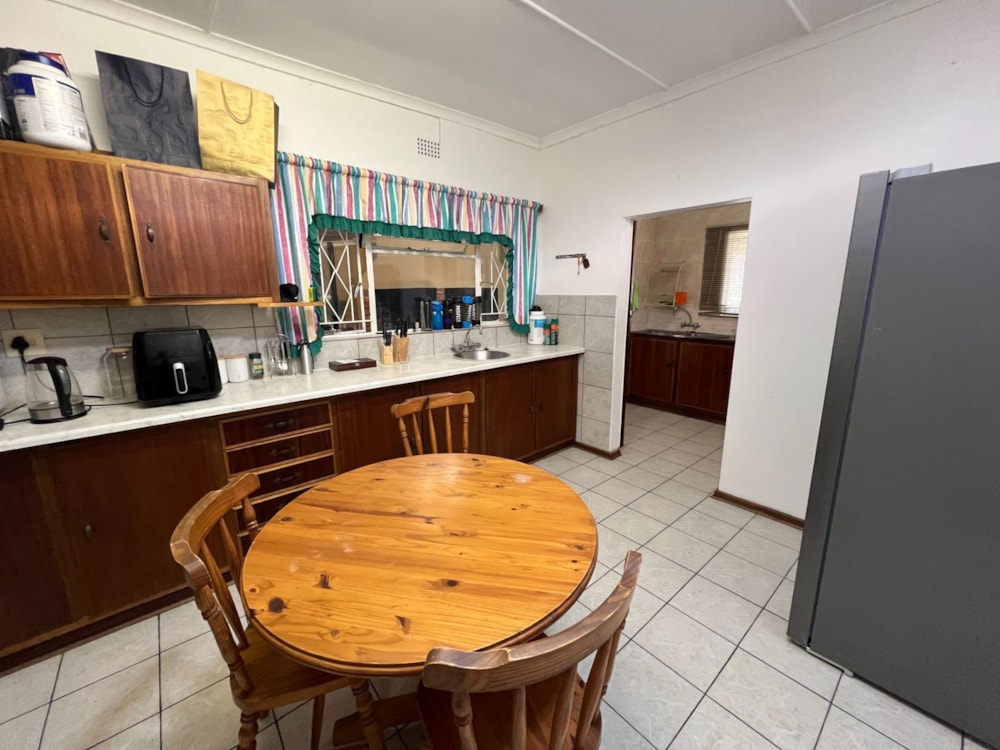 House for sale in Flora Park, Upington - 1KAH1705423