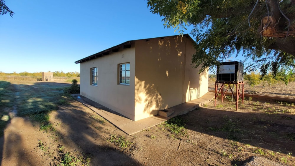 Irrigation farm for sale in Keidebees - 1KAH1702912